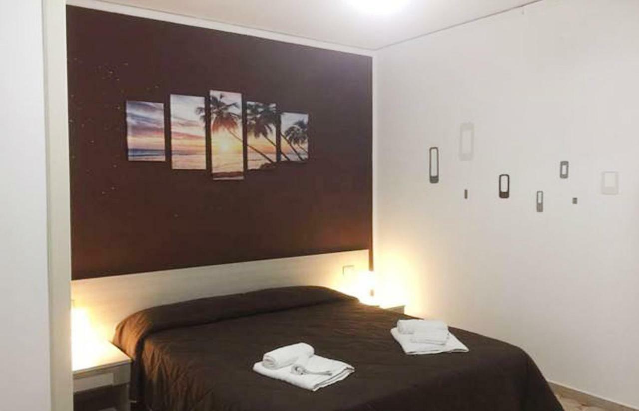 B&B Nettuno Messina Bagian luar foto